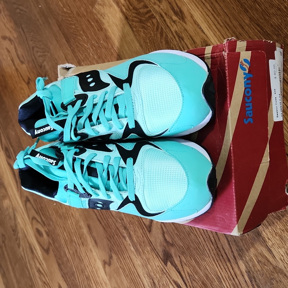 Mens Saucony Grid 9000 sz 13 Deadstock